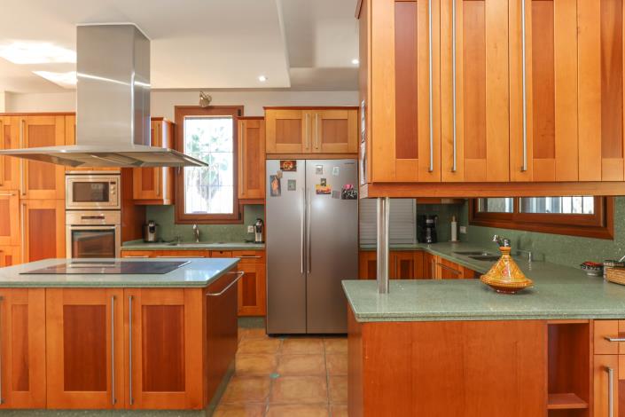 Image No.18-6 Bed Villa / Detached for sale