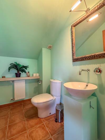 Image No.37-6 Bed Villa / Detached for sale