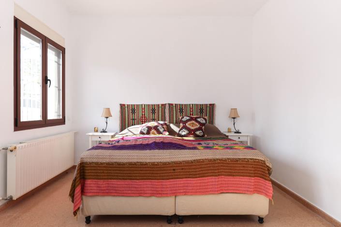 Image No.39-6 Bed Villa / Detached for sale