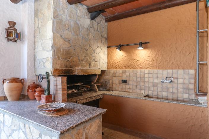 Image No.43-6 Bed Villa / Detached for sale