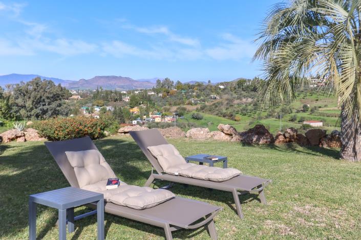 Image No.57-6 Bed Villa / Detached for sale