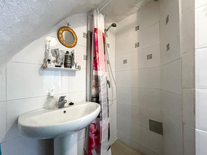 Image No.32-Maison de ville de 2 chambres à vendre à Guaro