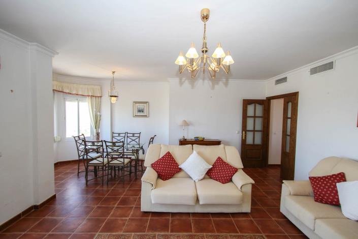 Image No.3-Un hôtel de 8 chambres à vendre à Coin