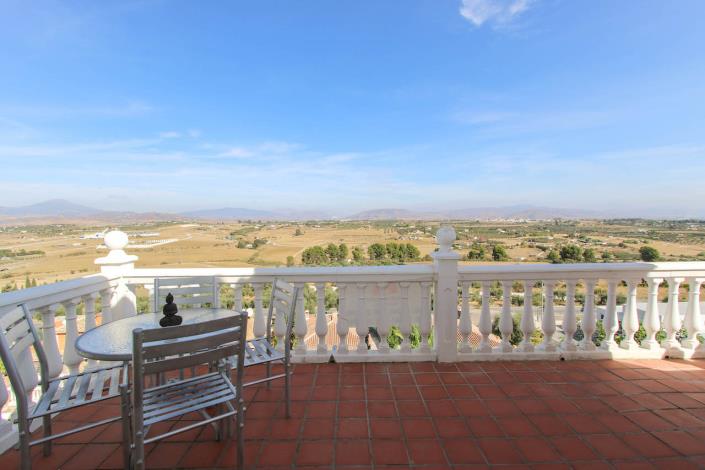 Image No.2-Un hôtel de 8 chambres à vendre à Coin