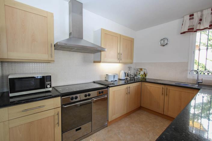 Image No.19-Un hôtel de 8 chambres à vendre à Coin