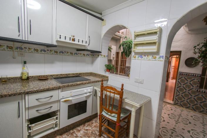 Image No.6-Maison de ville de 4 chambres à vendre à Guaro