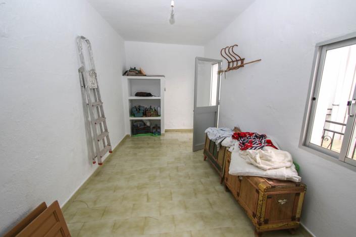 Image No.15-Maison de ville de 4 chambres à vendre à Guaro