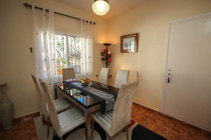 Image No.6-4 Bed Villa / Detached for sale