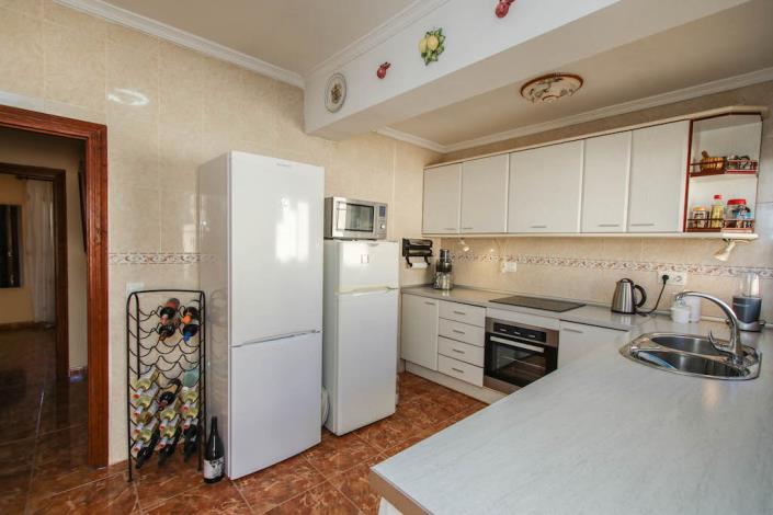 Image No.5-4 Bed Villa / Detached for sale