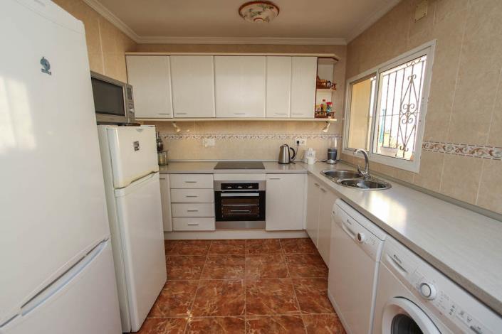 Image No.3-4 Bed Villa / Detached for sale