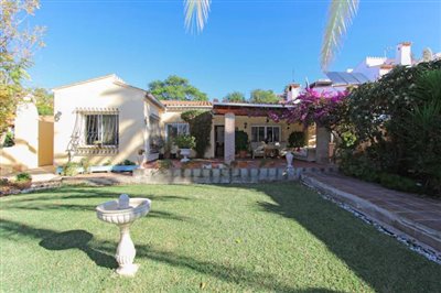 4 Bed Villa / Detached for sale