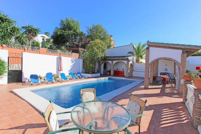 Image No.27-4 Bed Villa / Detached for sale