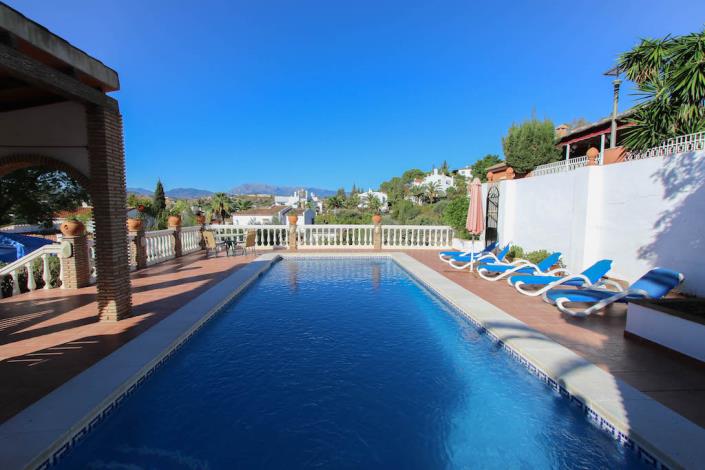 Image No.30-4 Bed Villa / Detached for sale