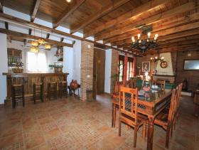 Image No.23-Villa / Détaché de 5 chambres à vendre à Alozaina