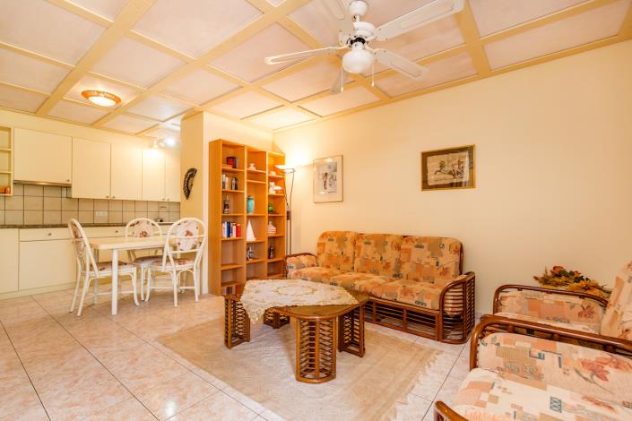 Image No.21-13 Bed Villa / Detached for sale