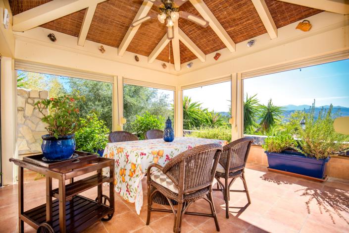 Image No.27-13 Bed Villa / Detached for sale