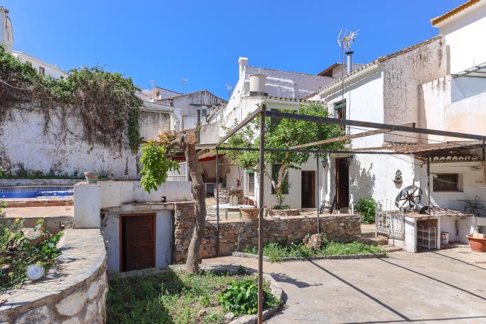 Image No.33-Maison de ville de 4 chambres à vendre à Guaro