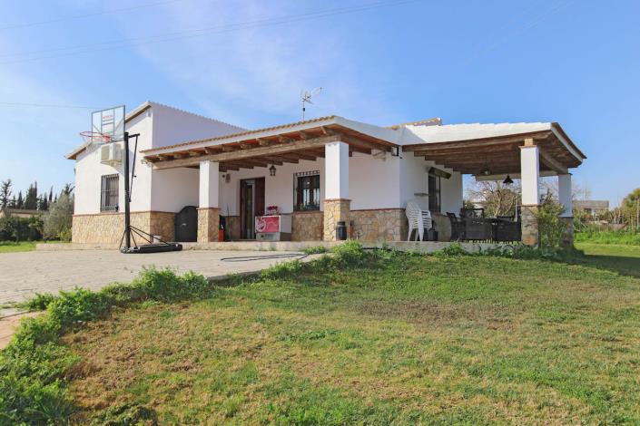 Image No.1-Villa / Détaché de 2 chambres à vendre à Coin