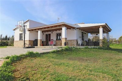 Villa / Détaché de 2 chambres à vendre à Coin