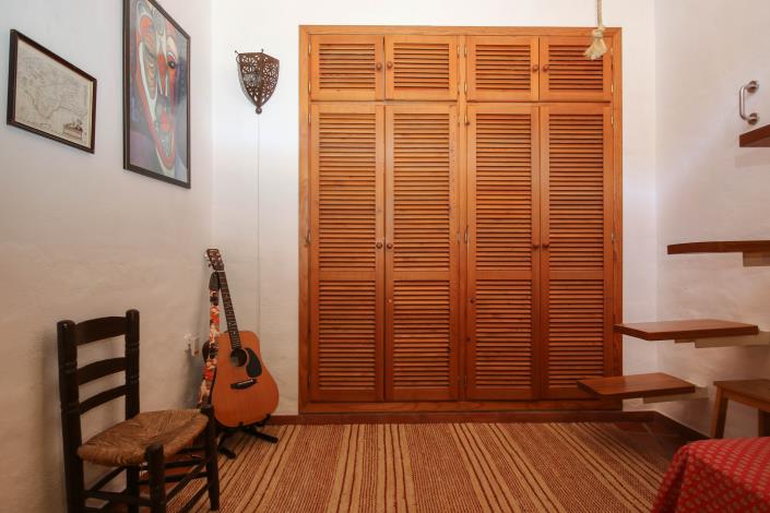 Image No.25-Townhouse for sale