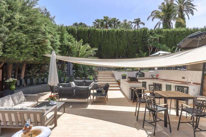 Image No.4-4 Bed Villa / Detached for sale