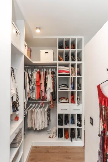 Image No.28-4 Bed Villa / Detached for sale