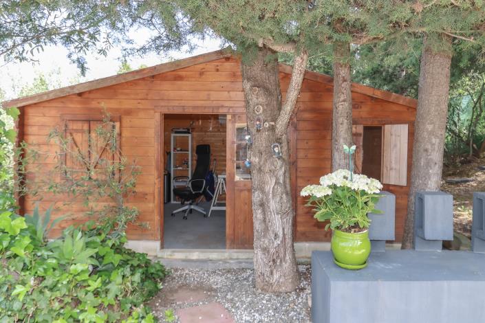 Image No.58-4 Bed Villa / Detached for sale