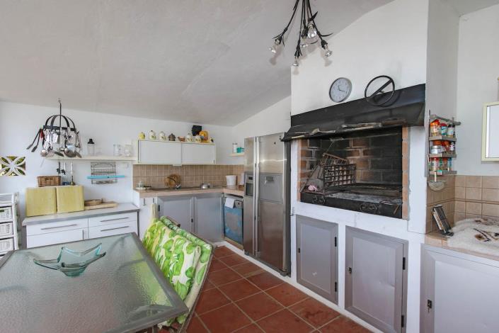 Image No.27-6 Bed Country House for sale