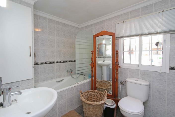 Image No.15-Maison de campagne de 4 chambres à vendre à Alhaurín el Grande