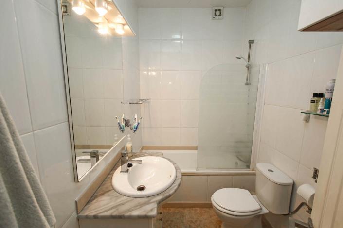 Image No.18-Maison de campagne de 4 chambres à vendre à Alhaurín el Grande