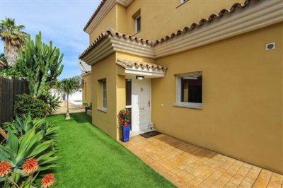 Maison / Villa de 4 chambres à vendre à Alhaurín de la Torre