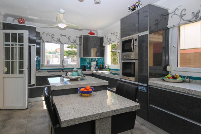 Image No.10-Maison / Villa de 4 chambres à vendre à Alhaurín de la Torre