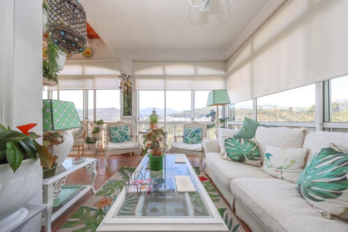 Image No.17-4 Bed Villa / Detached for sale