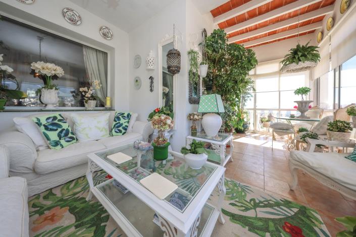 Image No.18-4 Bed Villa / Detached for sale