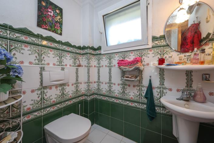 Image No.55-4 Bed Villa / Detached for sale