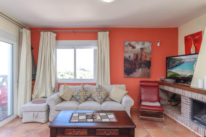 Image No.3-2 Bed Villa / Detached for sale