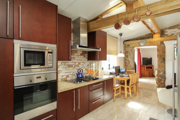 Image No.5-2 Bed Townhouse for sale