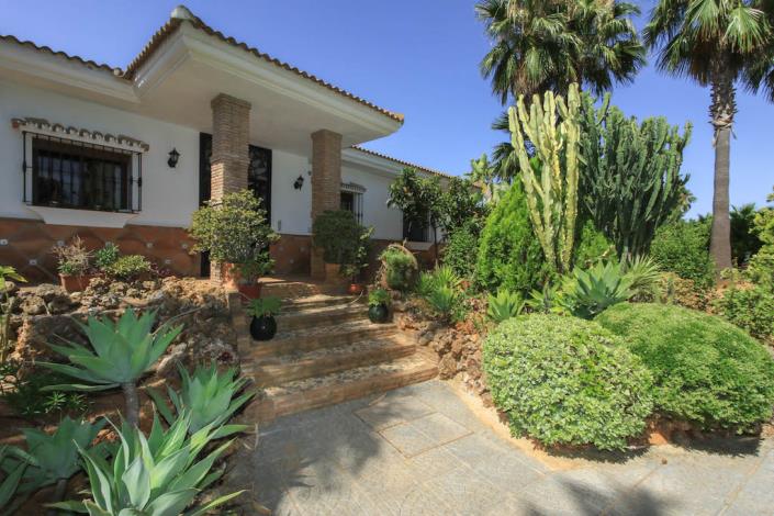 Image No.9-4 Bed Villa for sale