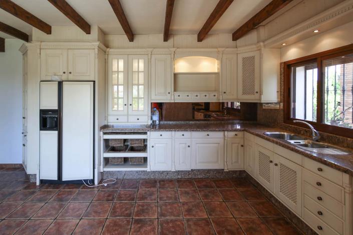 Image No.17-4 Bed Villa for sale