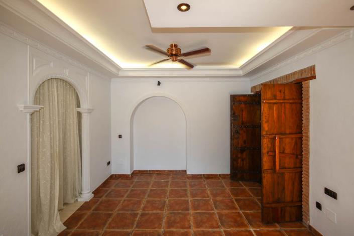 Image No.21-4 Bed Villa for sale