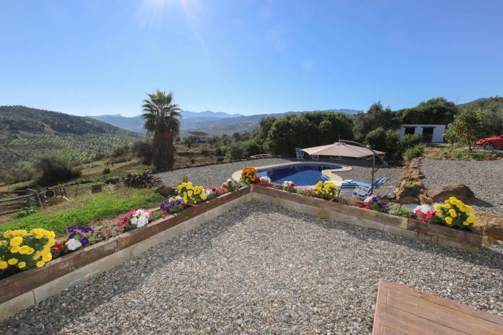 Image No.2-3 Bed Country Property for sale