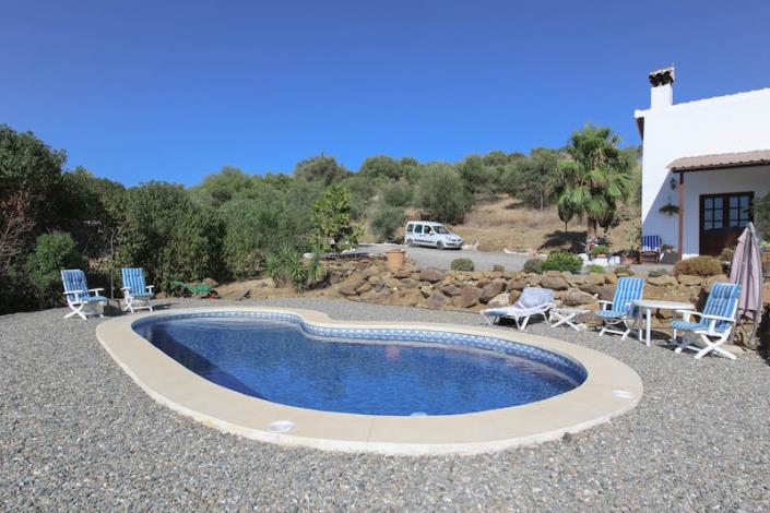 Image No.26-3 Bed Country Property for sale