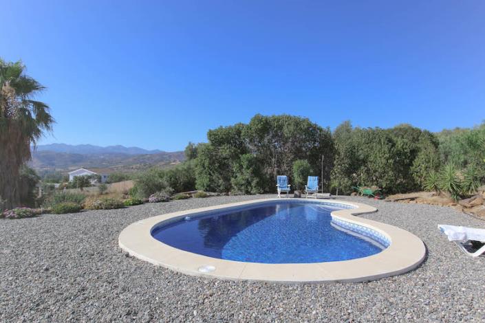 Image No.29-3 Bed Country Property for sale