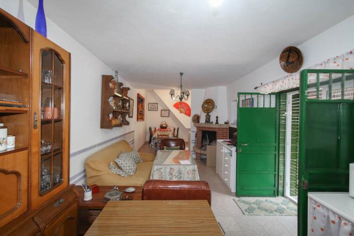 Image No.8-8 Bed Villa for sale