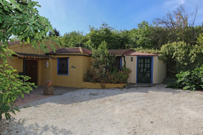 Image No.3-5 Bed Villa for sale