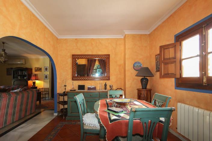 Image No.16-5 Bed Villa for sale