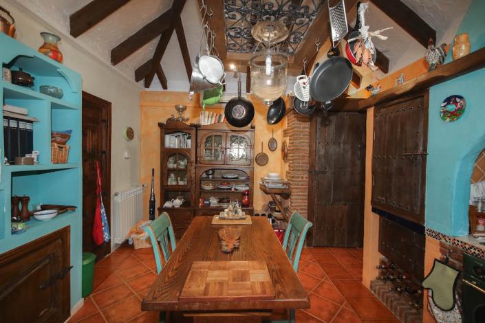 Image No.18-5 Bed Villa for sale