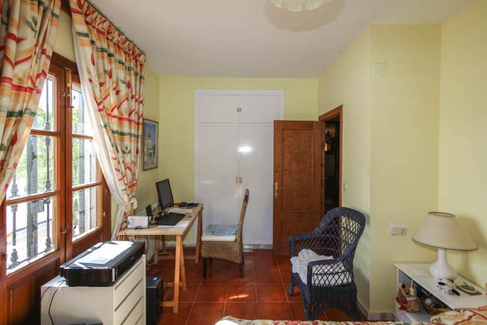 Image No.23-5 Bed Villa for sale