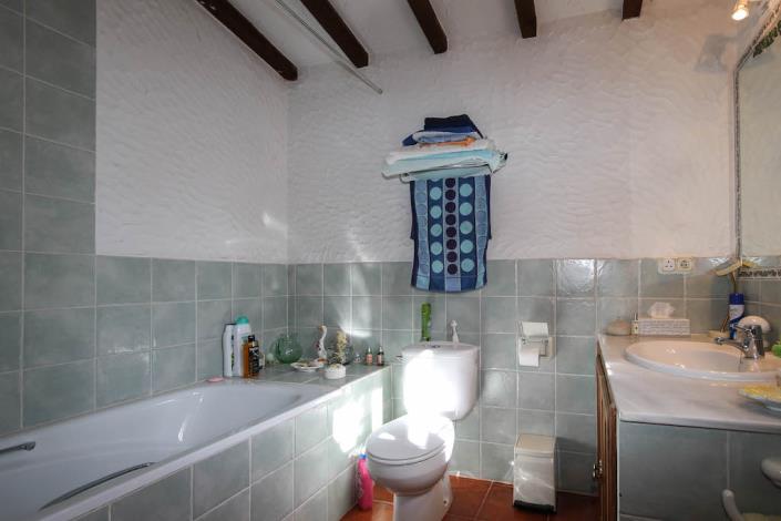 Image No.24-5 Bed Villa for sale