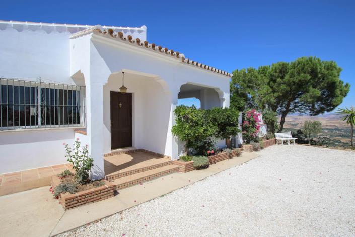 Image No.7-3 Bed Villa / Detached for sale